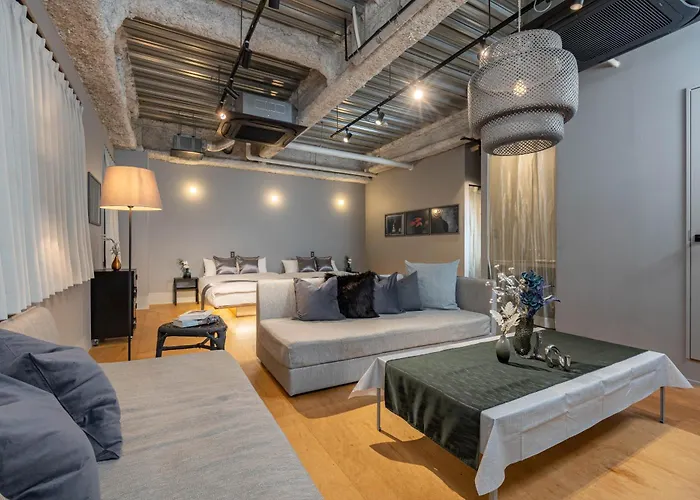 Bijou Suites Velvet