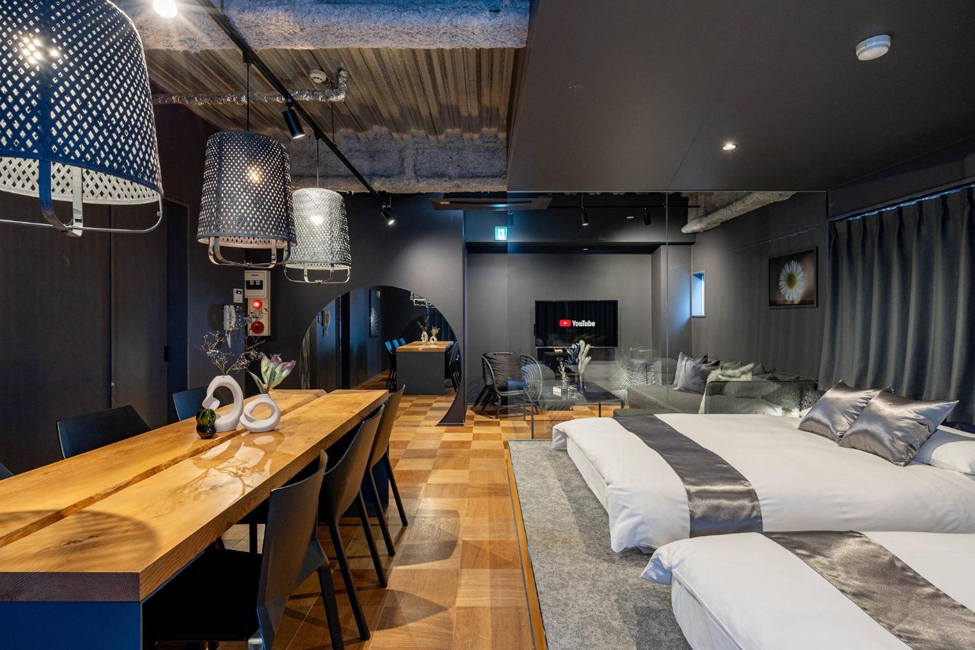 Apartment Bijou Velvet Osaka