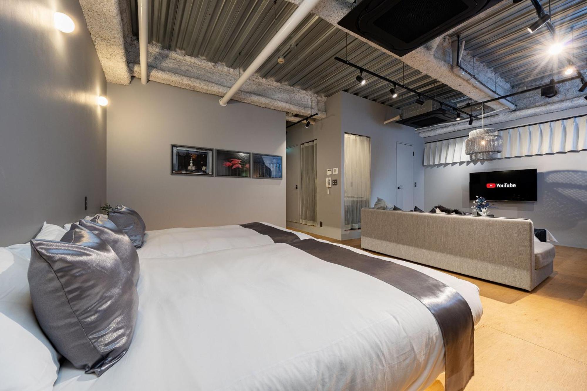 Apartment Bijou Velvet Osaka